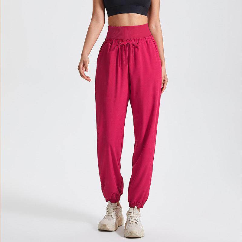 High-waisted sporty sweatpants