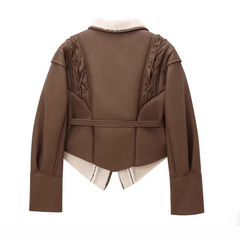 Brun pälsjacka i retrostil