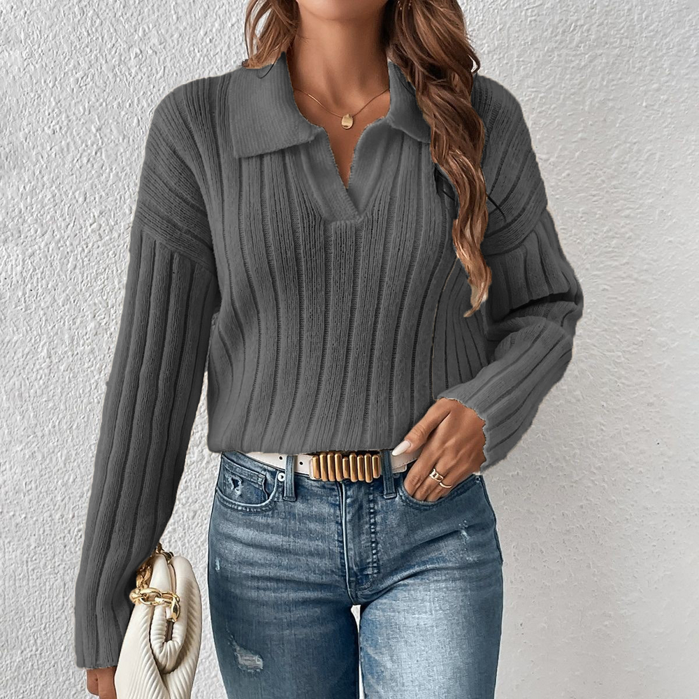 Avslappnad tröja med polokrage