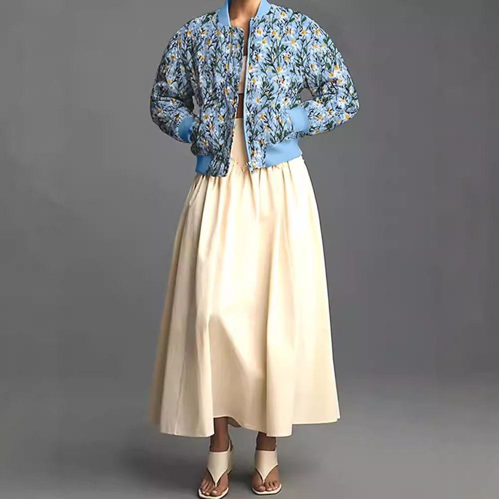 Ledig och mångsidig jacka med daisymönster