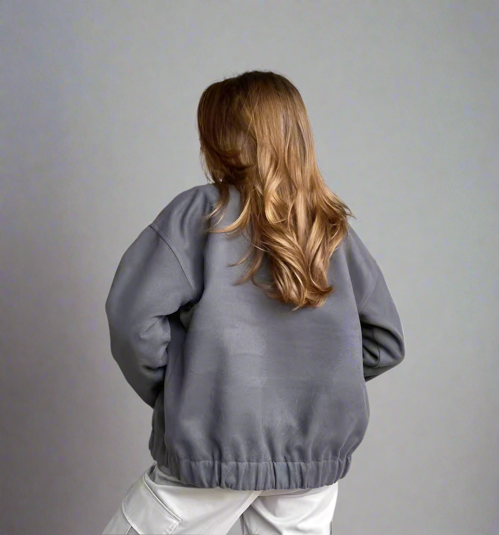 Jacka med ståkrage kappa