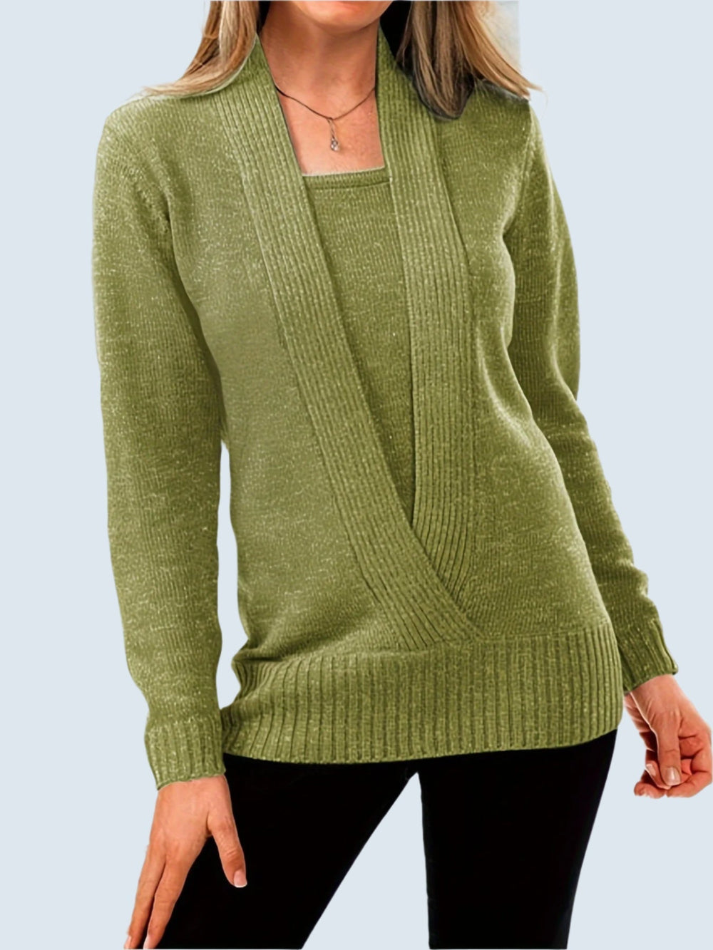 Mjuk tröja med framskärning