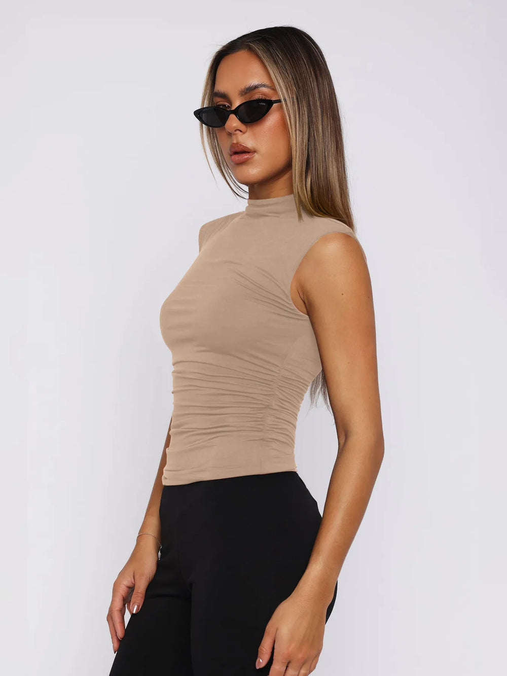 Smal ärmlös snygg skjorta väst