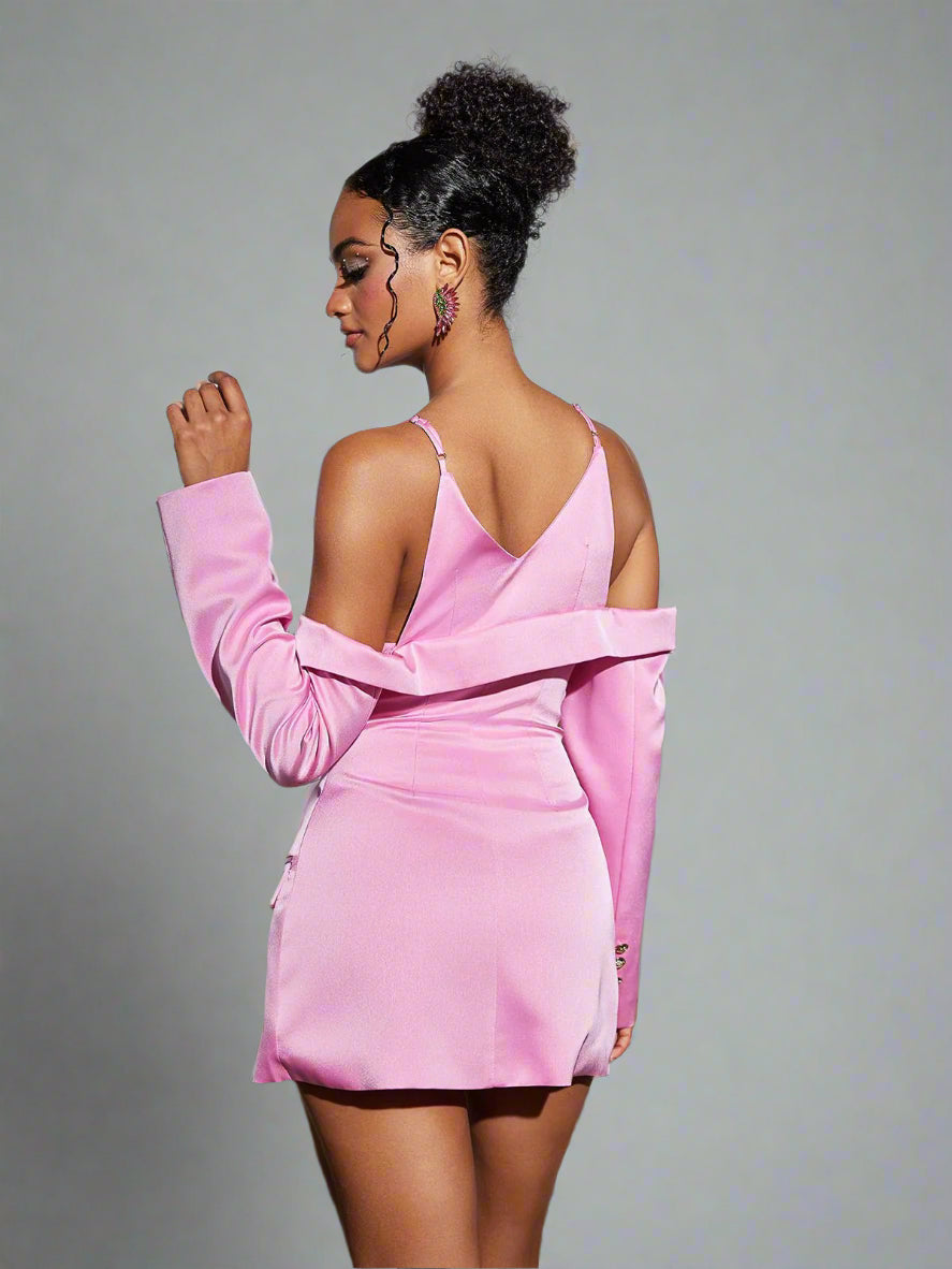 Jacka i camisole-design med urholkade axlar