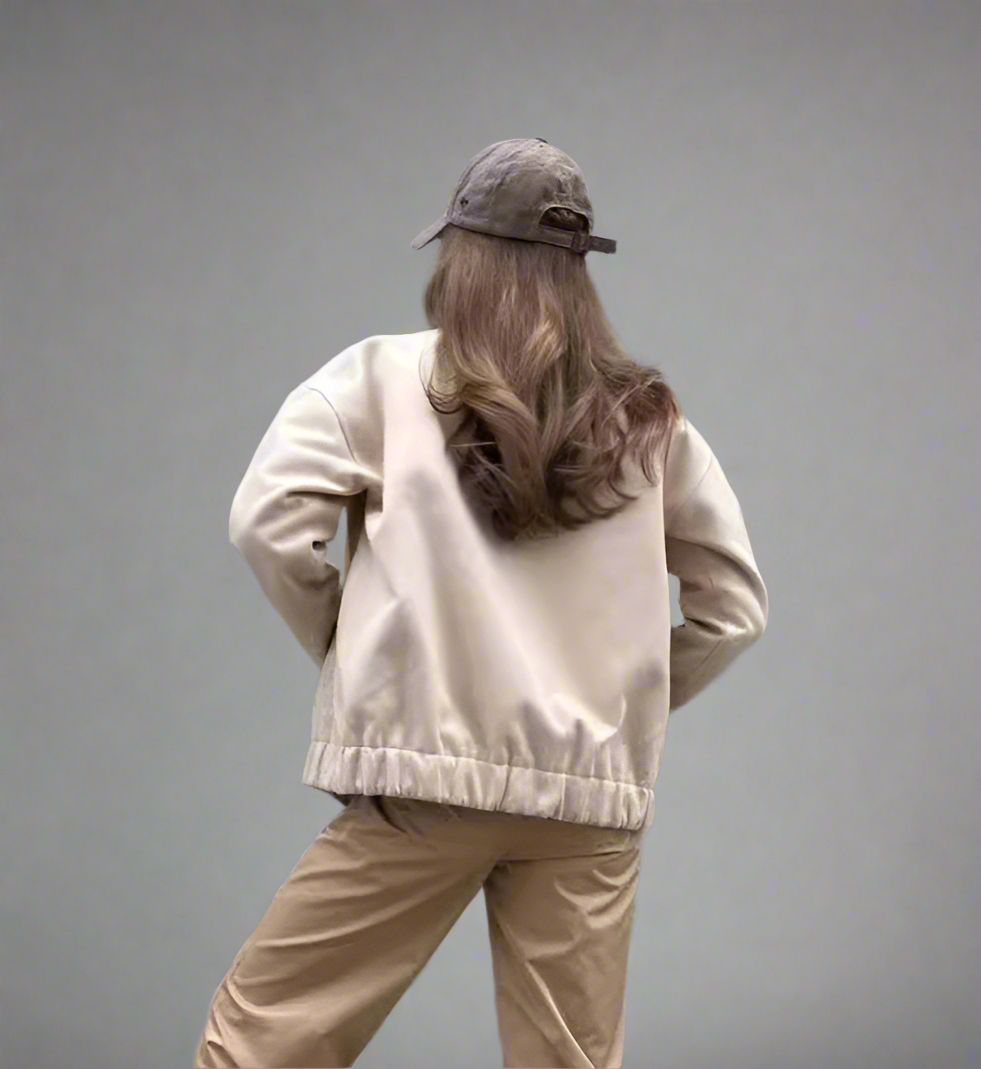 Jacka med ståkrage kappa