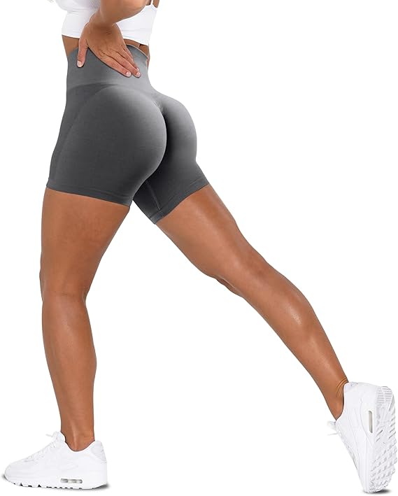 Seamless high-waisted sports shorts