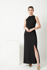 Terresa long dress with elegant neckline