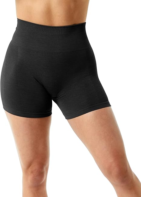 Seamless high-waisted sports shorts