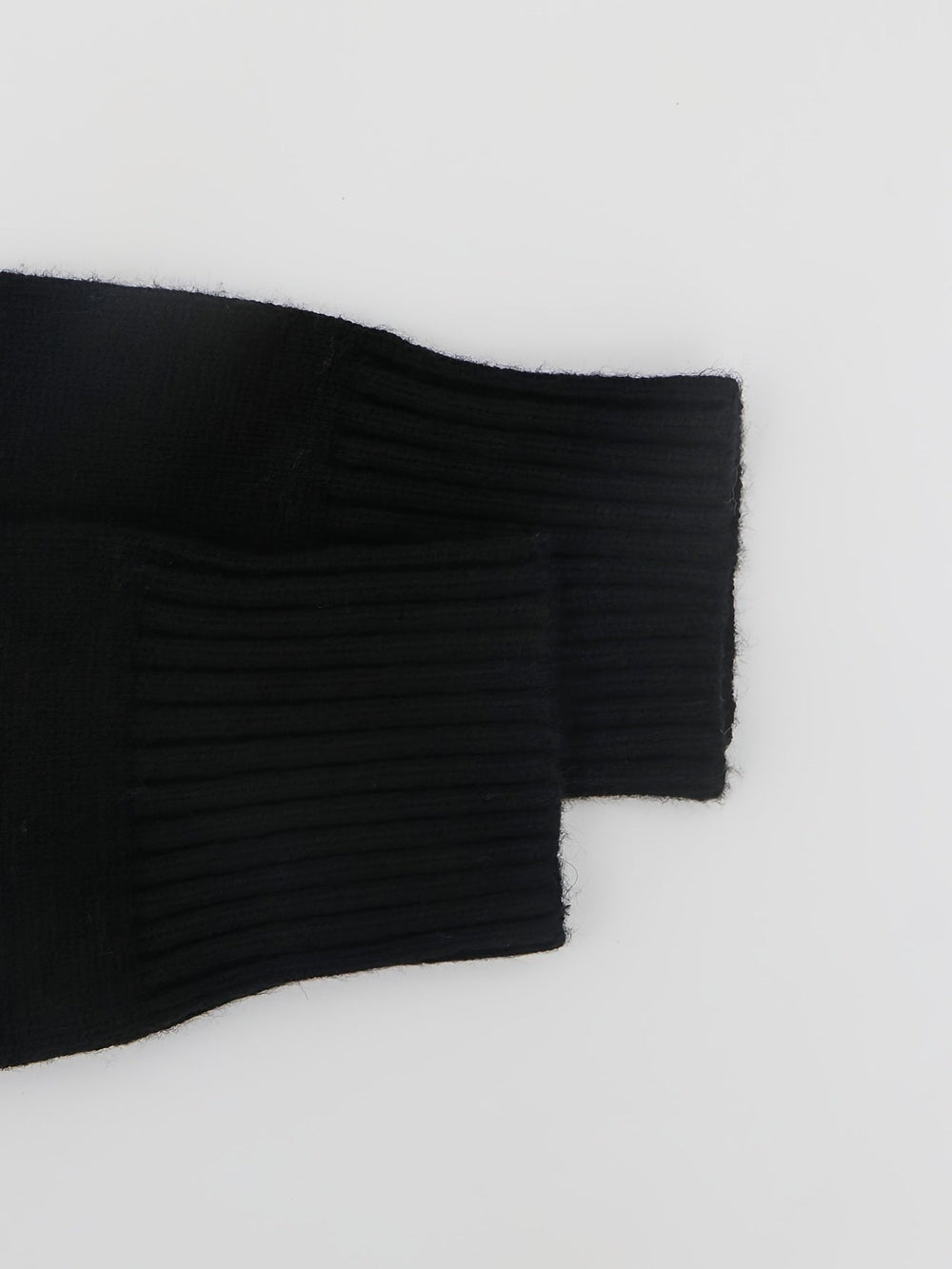 Mjuk tröja med framskärning