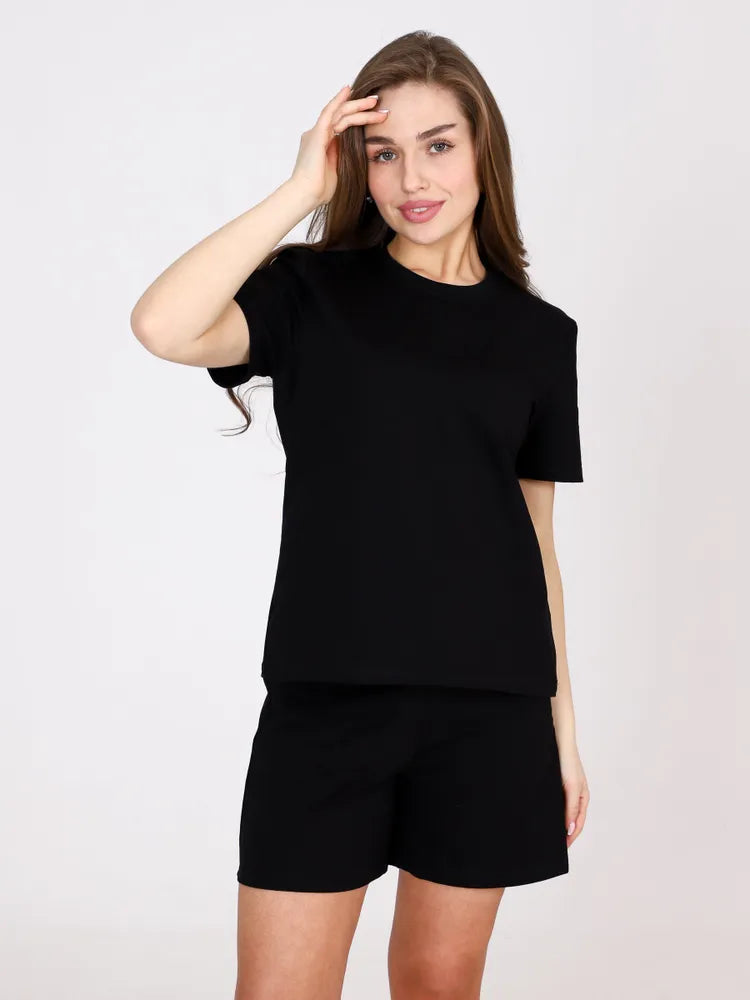 Casual T-shirt and shorts set