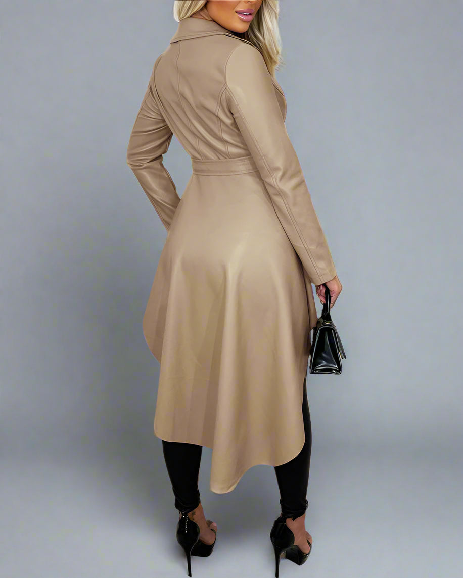 Tight oregelbunden halvlång jacka