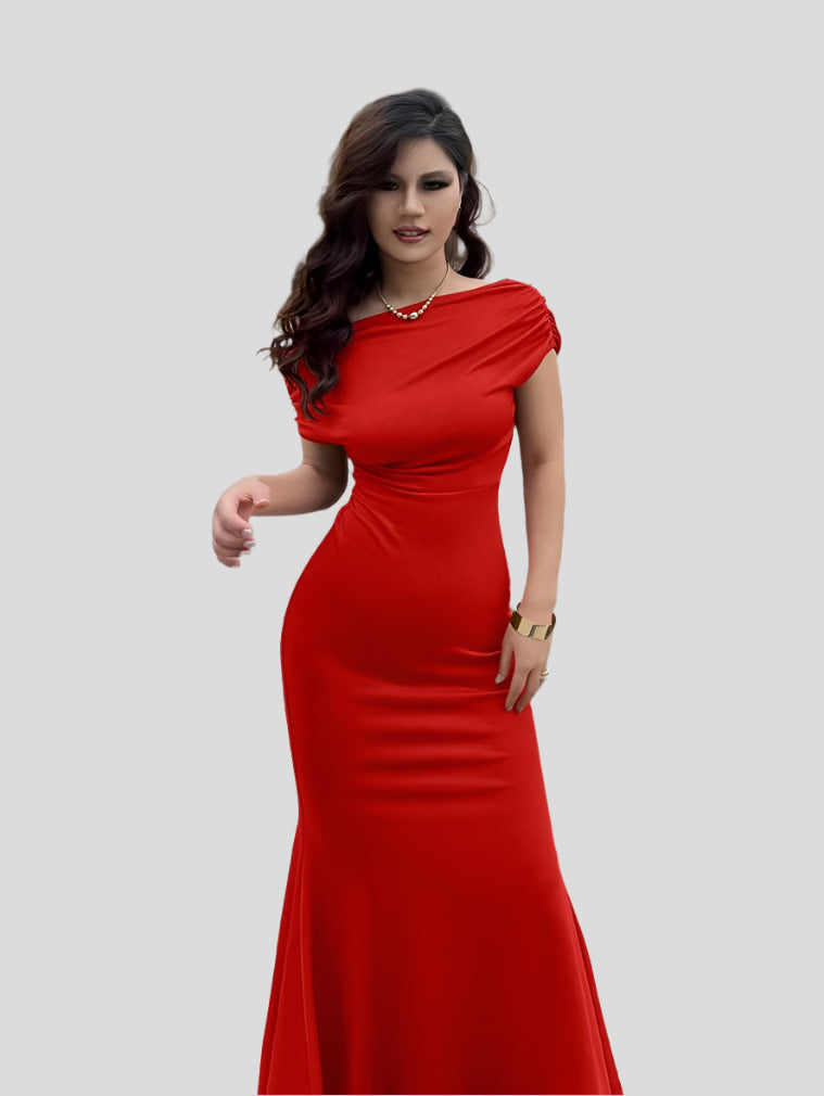 Long and elegant evening dress with draped waist