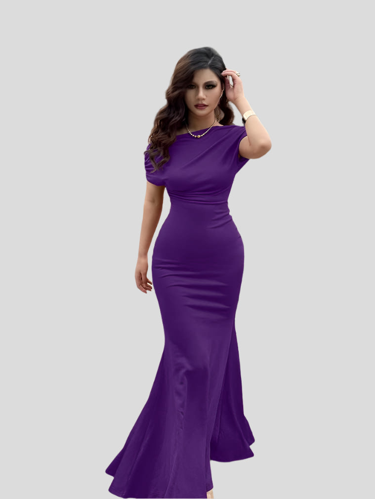 Long and elegant evening dress with draped waist