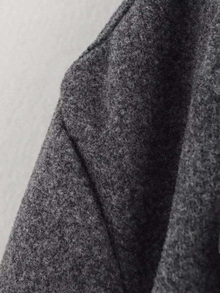 Gray short double-breasted jacket with wide lapels