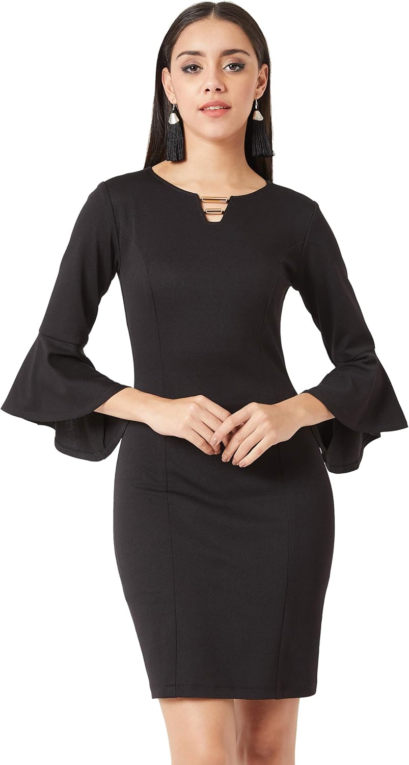 Elegant mini dress with ruffled sleeves