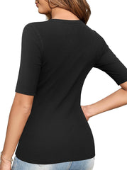 Ribbed top with button details and mid-length sleeves