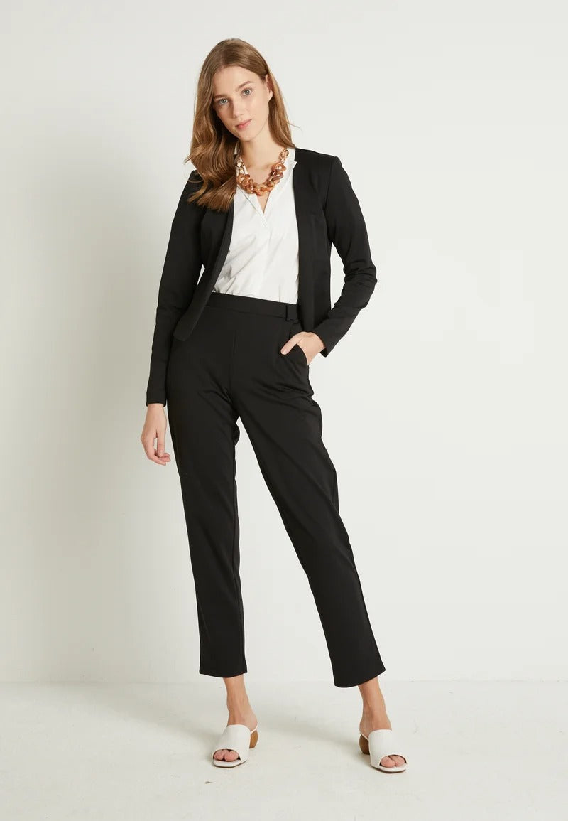 Classic tailored blazer