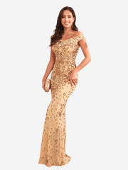 Lång klänning med hög midja och paljetter
