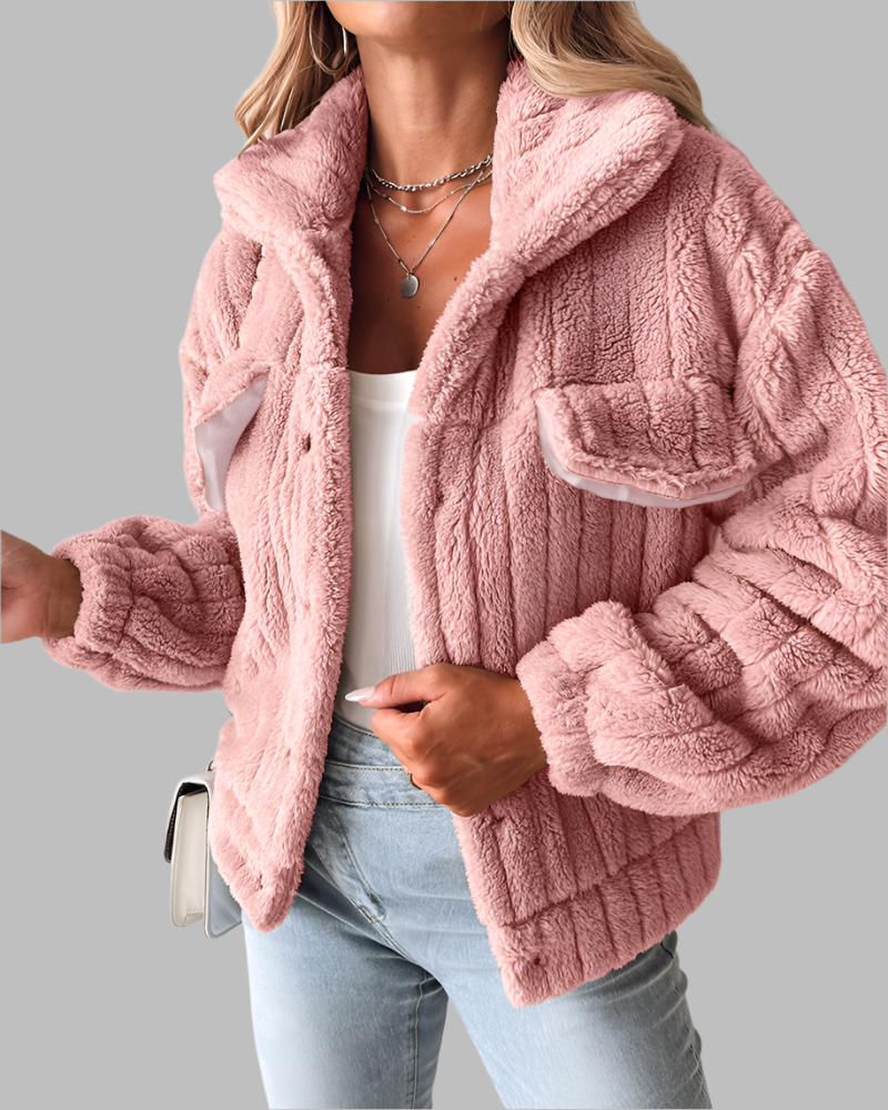 Kort kappa i sammet med slag för kvinnor