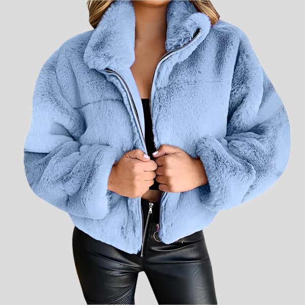 Luxury short fur jacket with collar