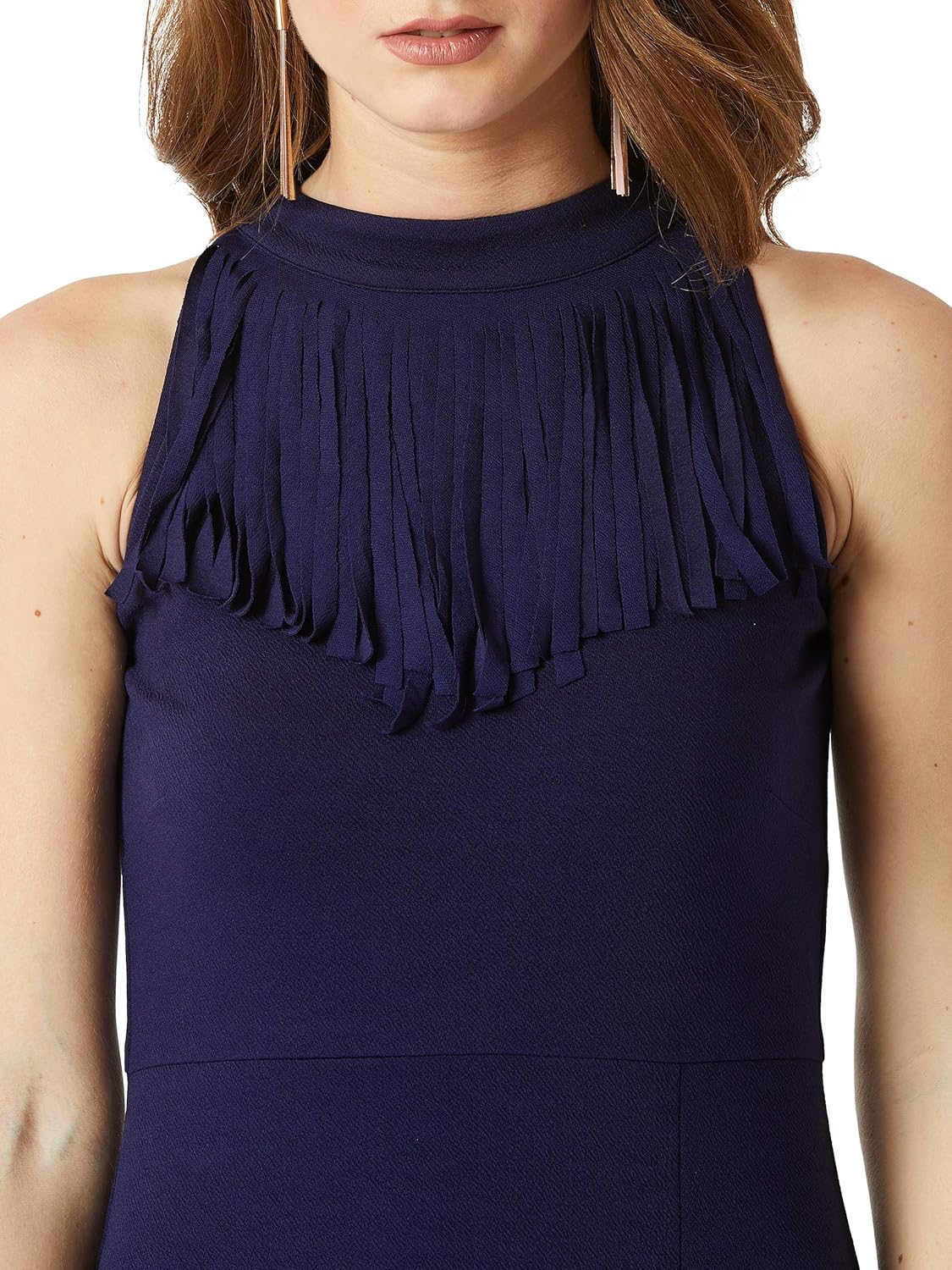 Terresa long dress with elegant neckline