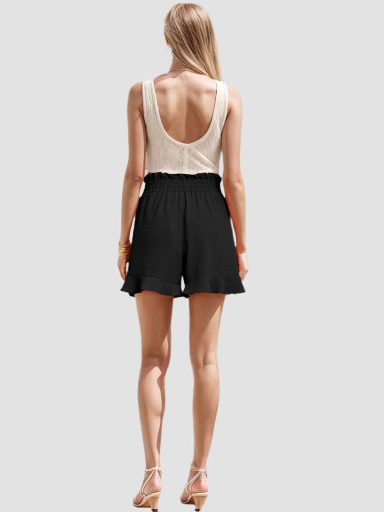 Pleated shorts with tie belt