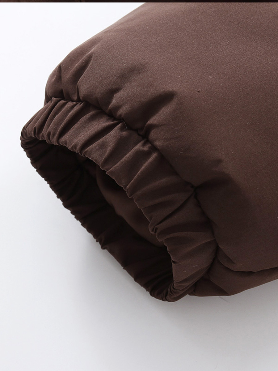 Kort jacka med huva och dragkedja