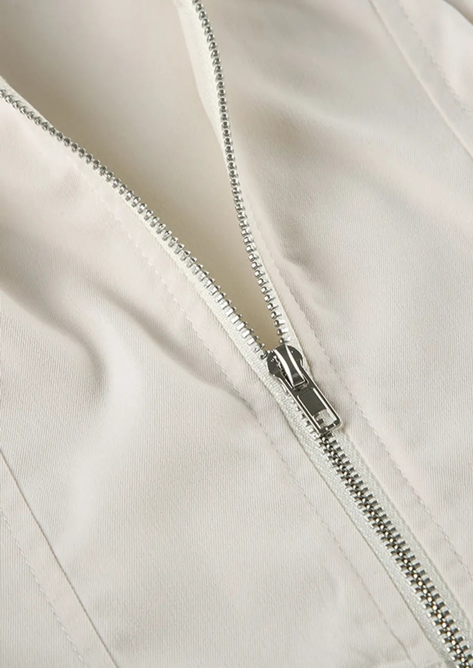 Jacka med bandkrage och dragkedja