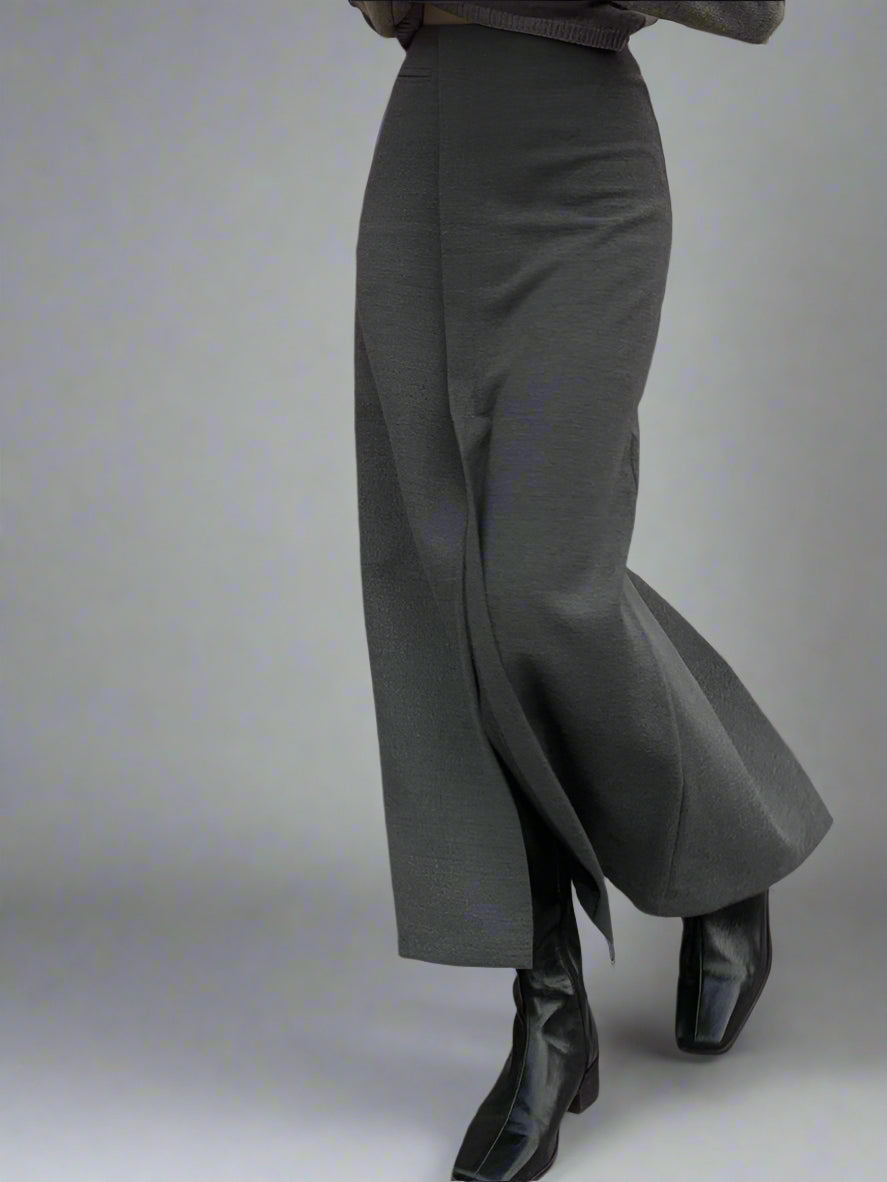 Asymmetrical slit maxi skirt