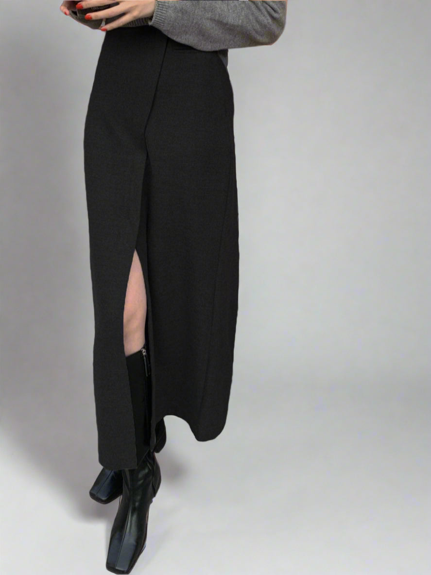 Asymmetrical slit maxi skirt