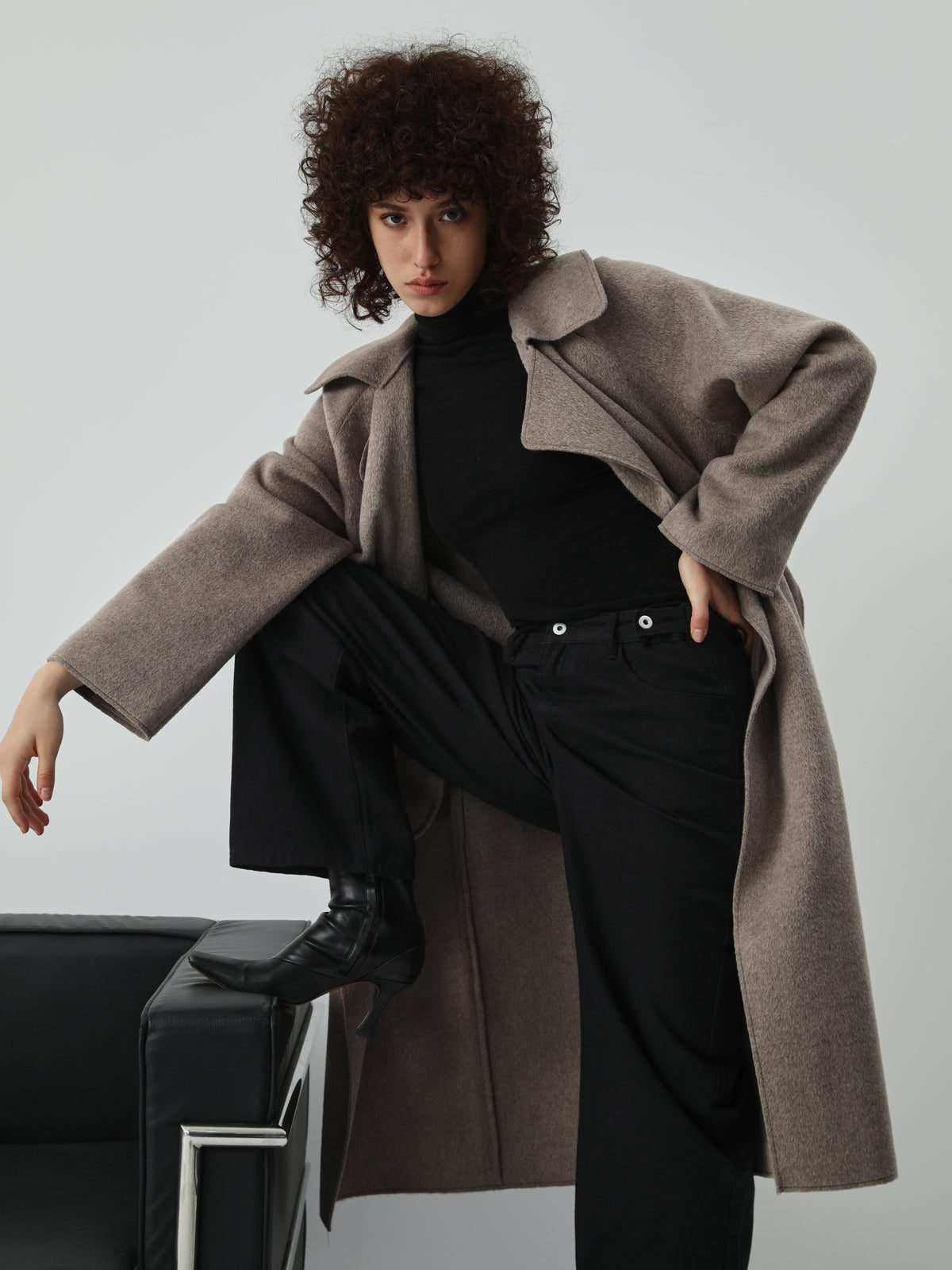 Lång kappa med midjeband