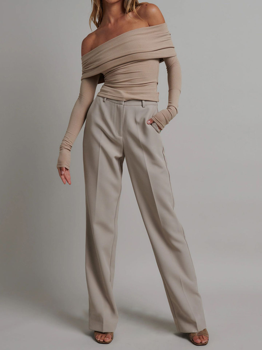 Ribbed Off-the-shoulder Long-sleeved Top