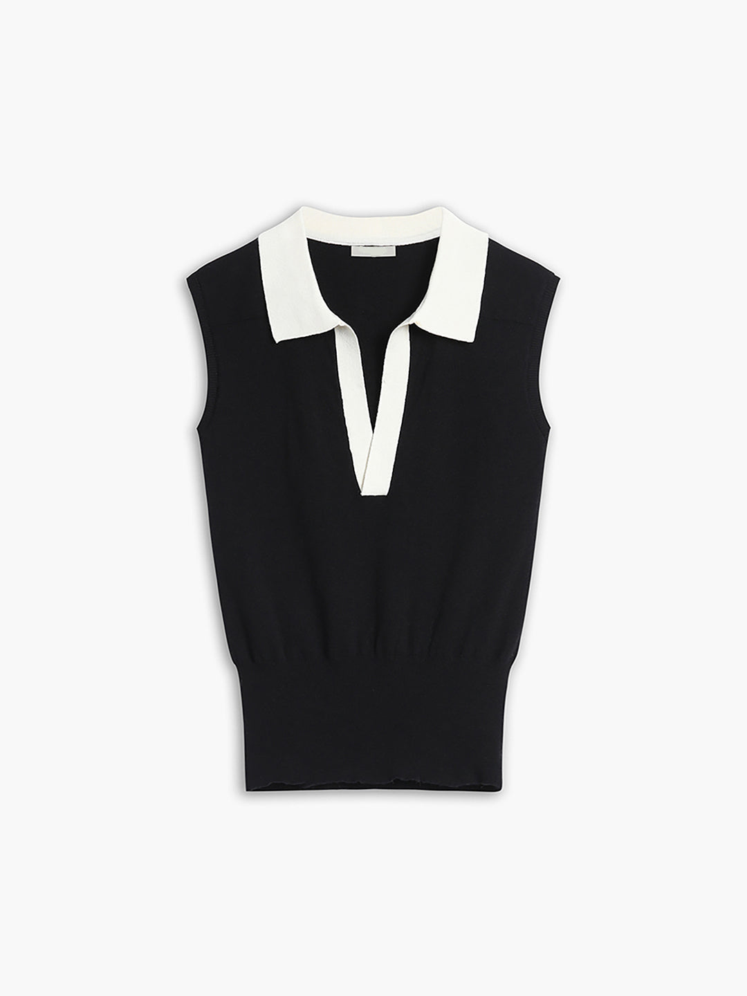 Sleeveless top with contrasting collar