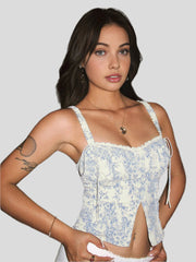 Summer top with floral print and lace details