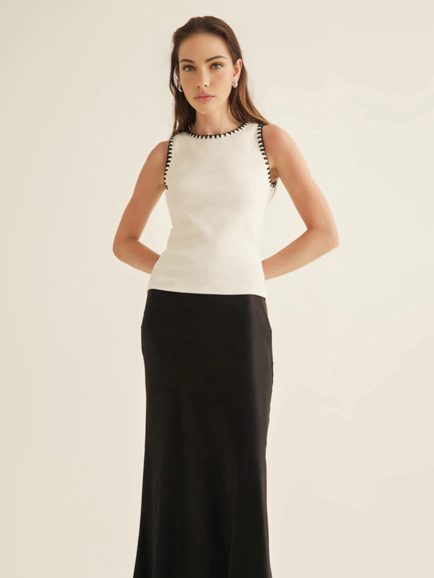 Knit top with contrasting trim