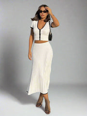 Knitted set with top and pleated skirt