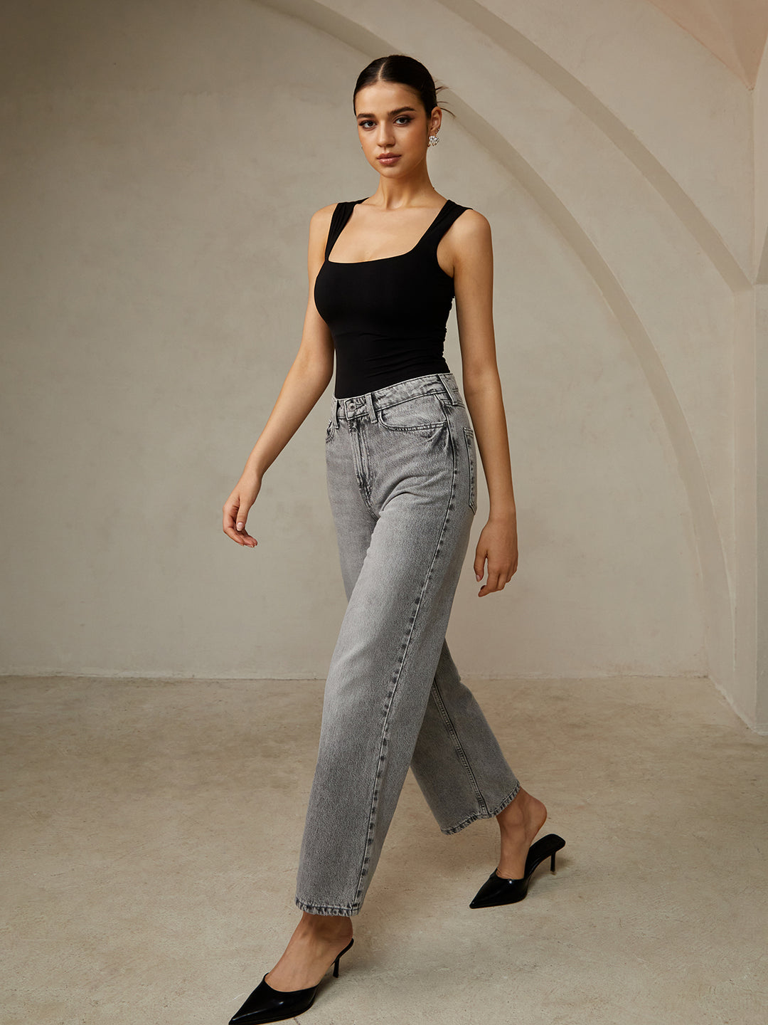 Fitted square neck tank top