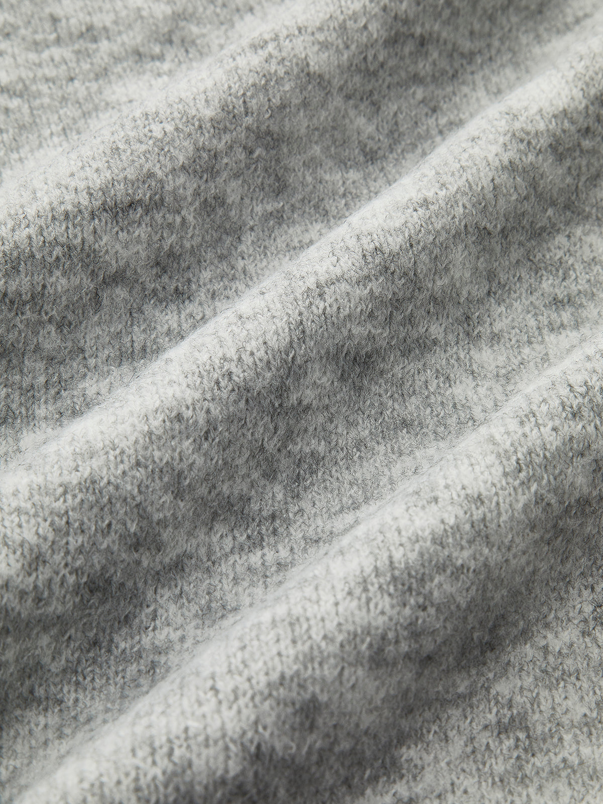 Slim fit knitted zip-up sweater