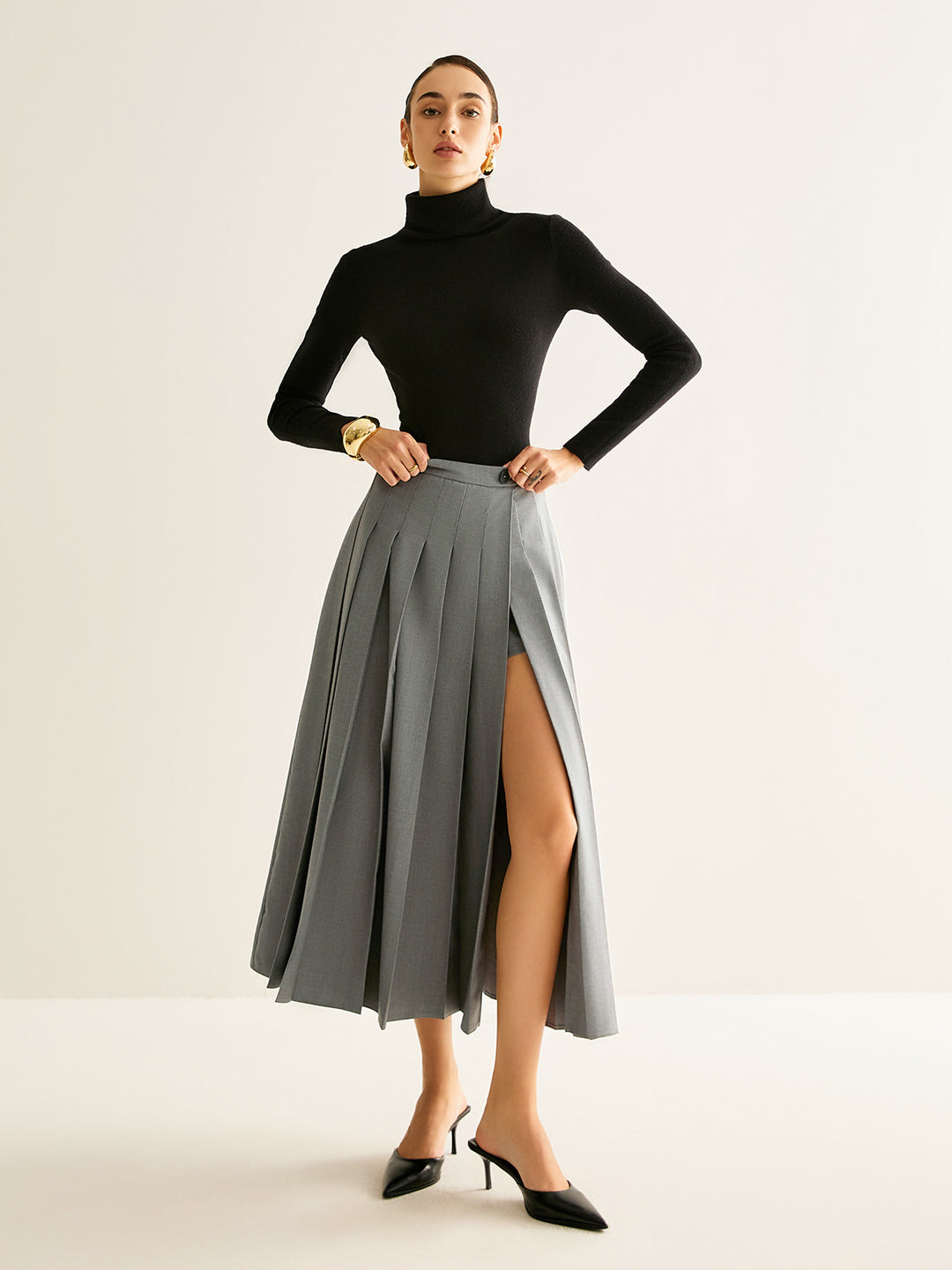 Grey pleated midi skirt