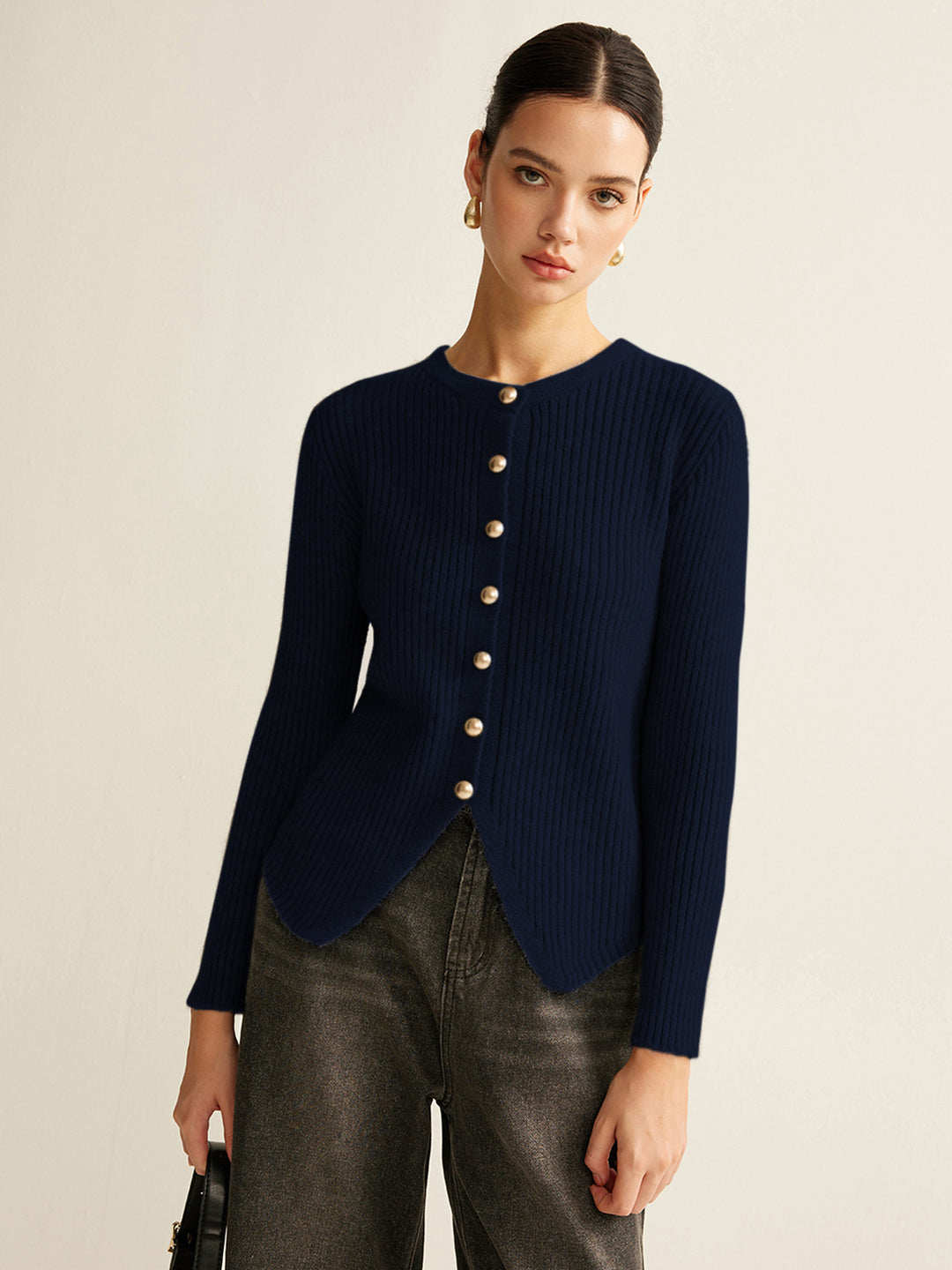 Ribbed cardigan with pearl buttons