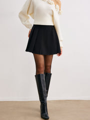 Black pleated mini skirt