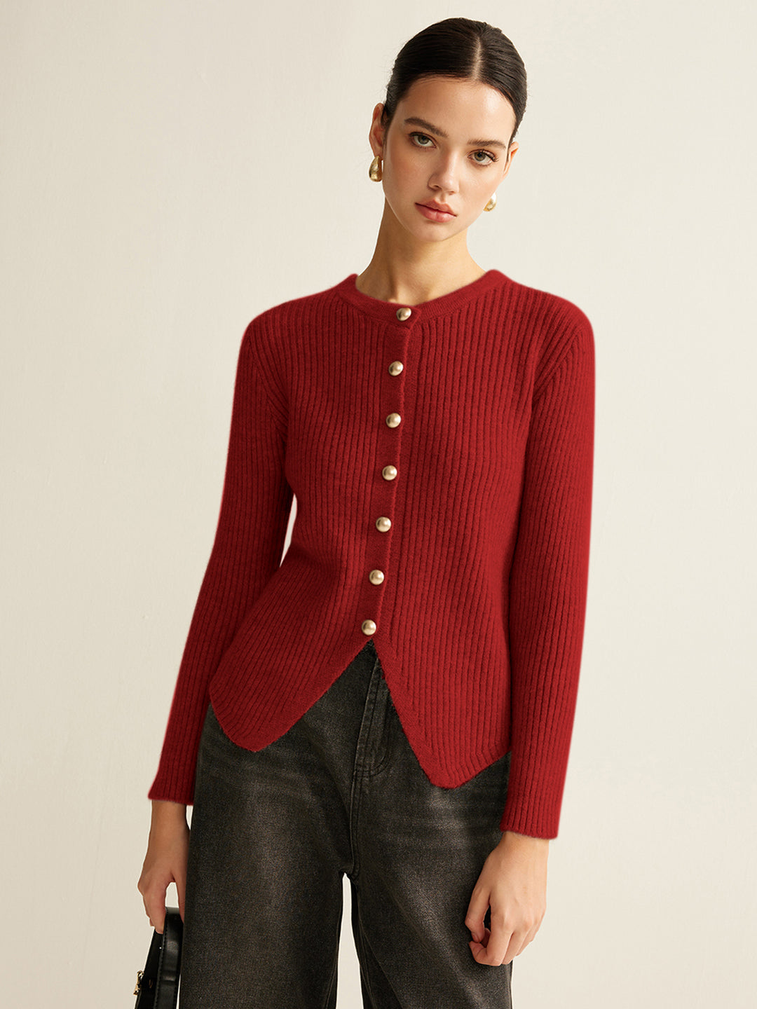 Ribbed cardigan with pearl buttons