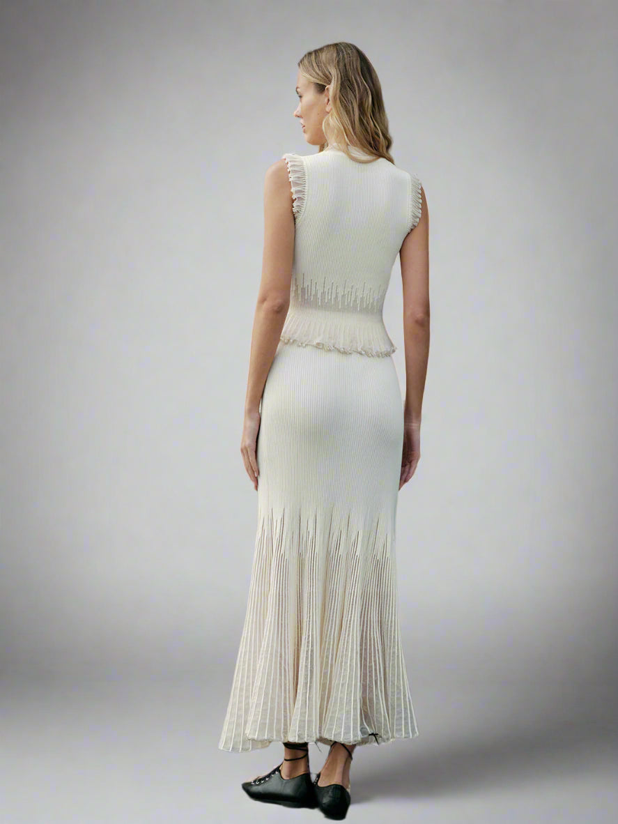 Luxurious pleated long skirt