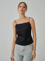 Elegant spaghetti strap top with straight neckline