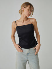 Elegant spaghetti strap top with straight neckline