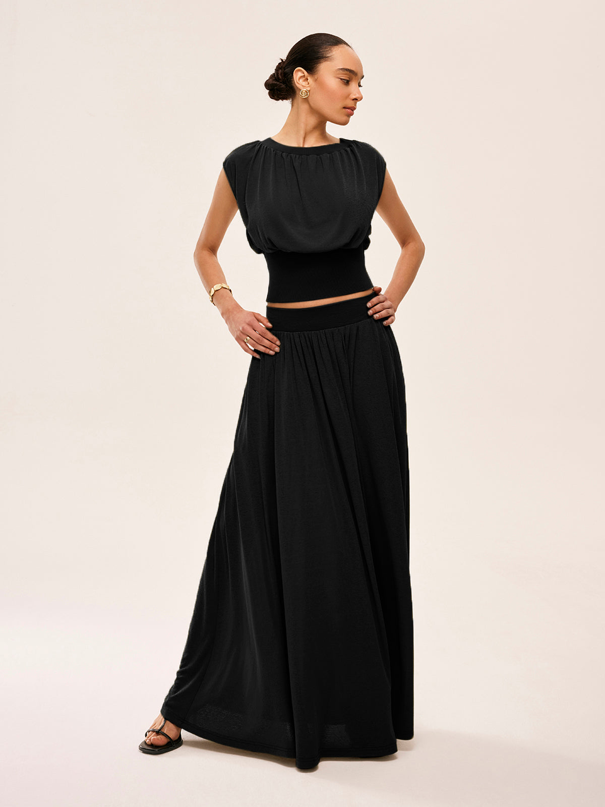 Set with loose top and long skirt