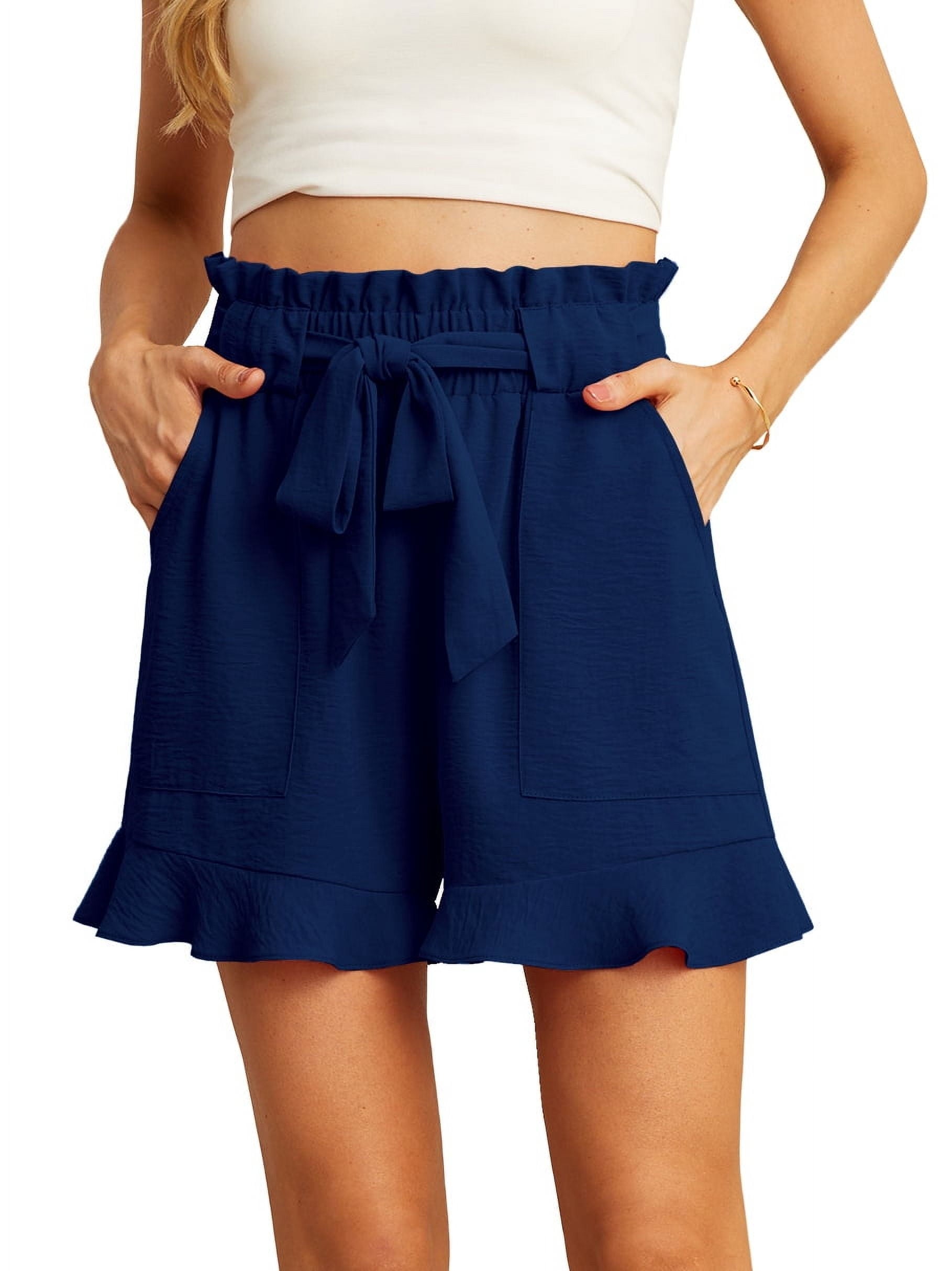 Pleated shorts with tie belt
