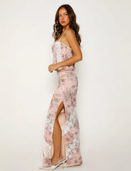 Ärmlös blommig rosa topp med maxikjol