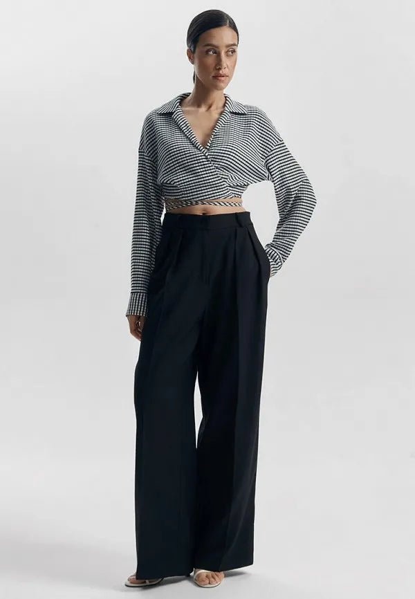 Black and white striped wrap top with collar