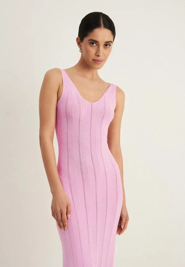 Pink ribbed maxi dress